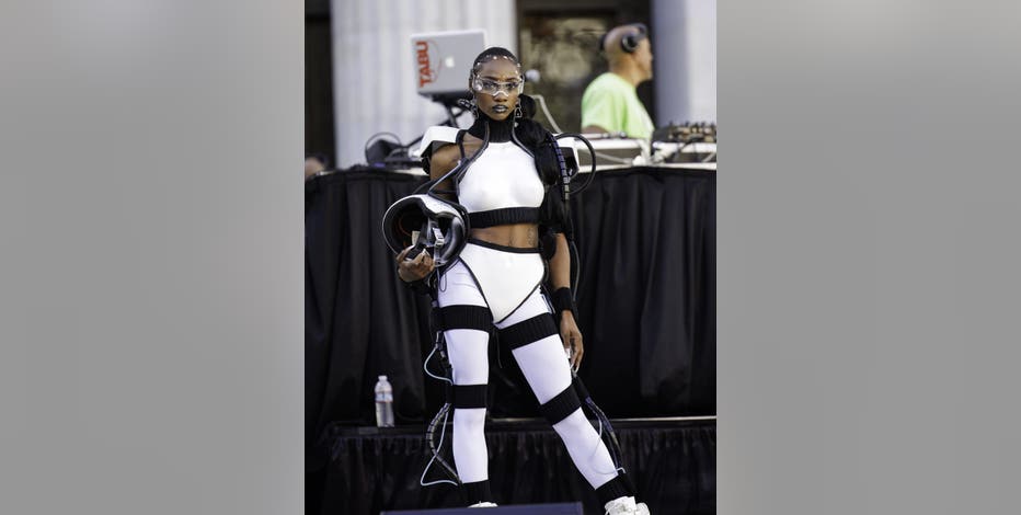 Oakland's AfroComicCon to feature fashion, film and cosplay at iconic Grand Lake Theatre