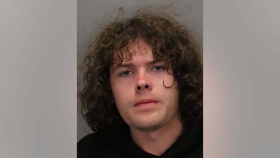 Prowler arrested by Palo Alto police following kitchen confrontation