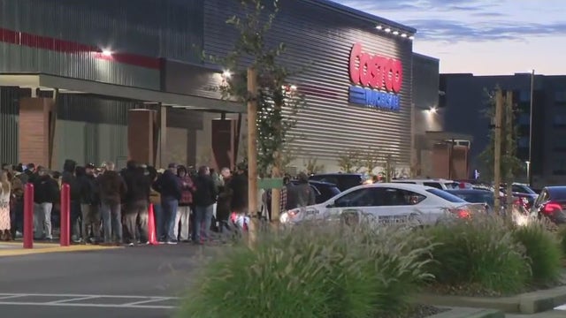 Big crowds at Pleasanton Costco as customers seek specific item