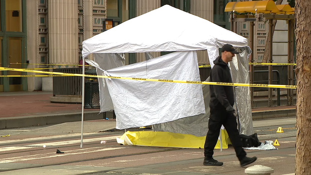 Police look for suspect in deadly stabbing near Embarcadero BART station
