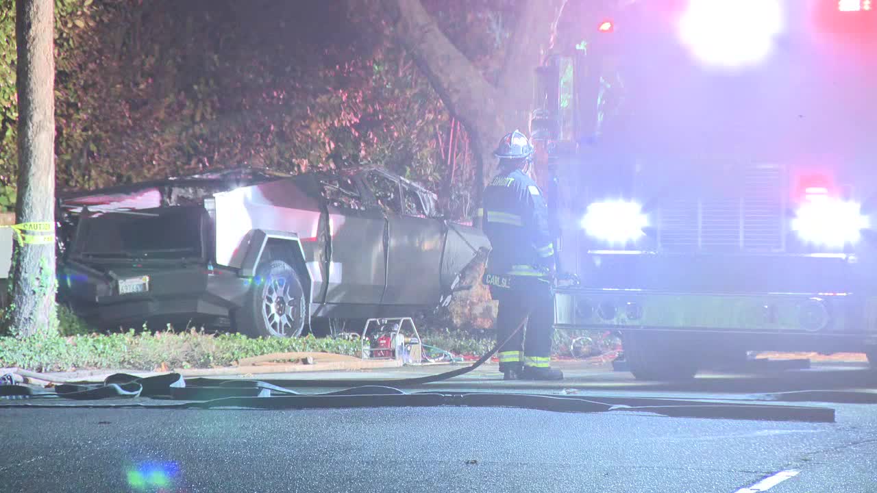 Sole survivor of Piedmont Cybertruck crash latest to sue Tesla over door design