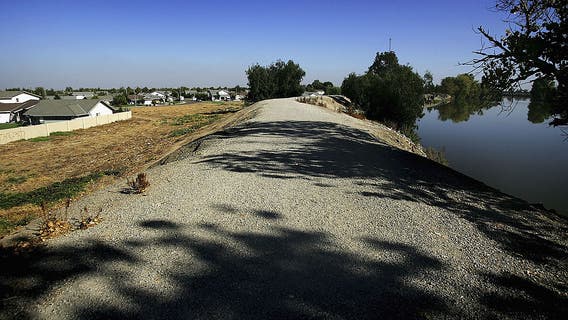 'Military did not enter California' to turn the water back on: state water officials