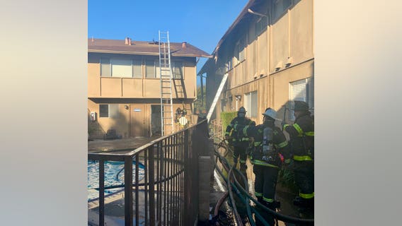 Residents displaced by San Jose apartment complex fire
