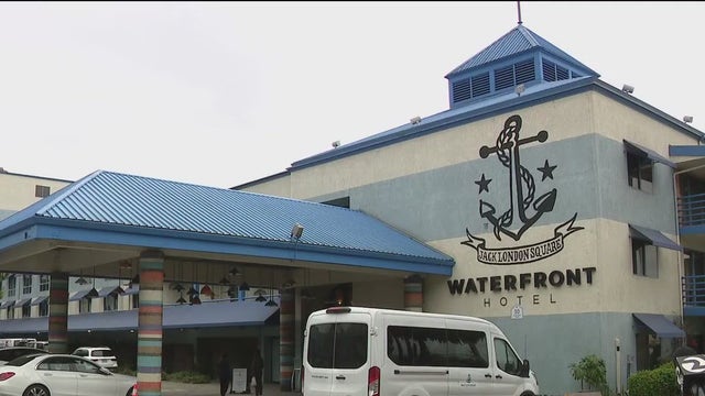 Oakland's Waterfront Hotel closing Friday after 35 years in Jack London Square