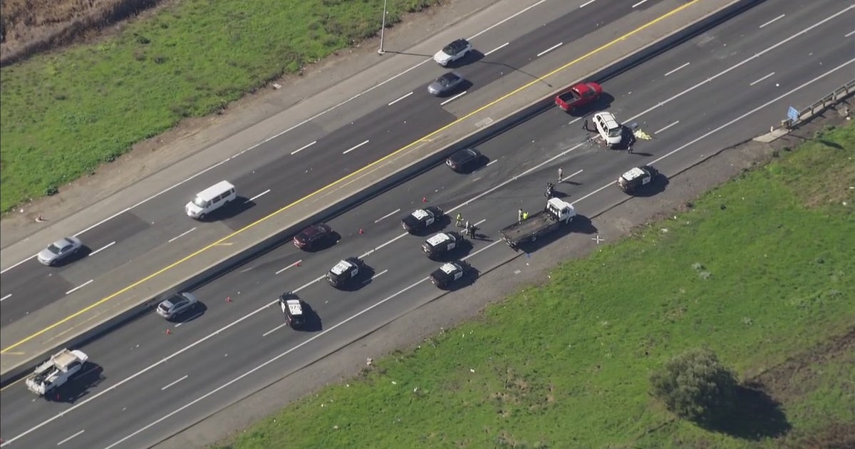 Woman killed after ejected from vehicle on I-680 near Martinez | KTVU FOX 2