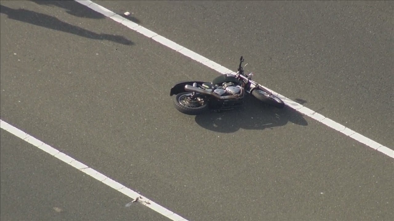 Fatal hit-and-run motorcycle crash on Bay Bridge, driver of car sought ...