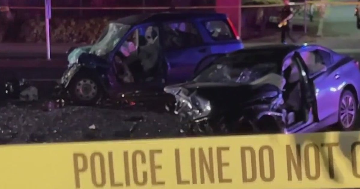 Passenger killed in crash following police chase in East Bay | KTVU FOX 2