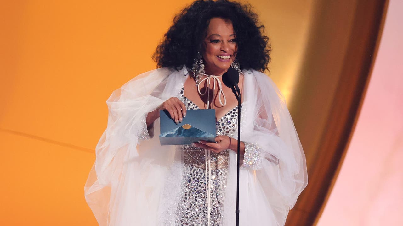 She's Coming Out! Diana Ross to headline SF's Stern Grove | KTVU FOX 2