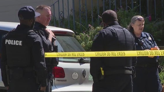 Man shot and robbed while walking in Oakland's Montclair neighborhood