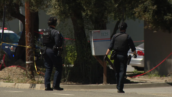 Suspected bank robber shot by police during chase from Concord to San Jose