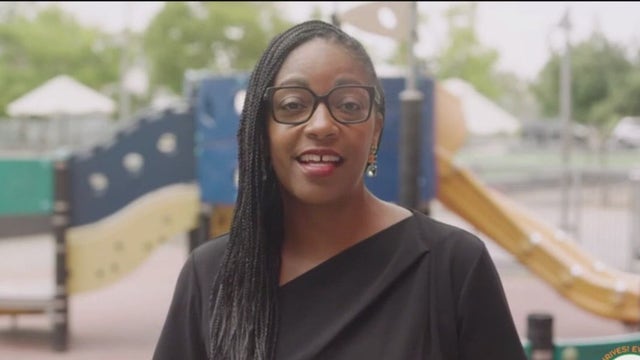 Oakland Unified school board votes to remove superintendent without public explanation