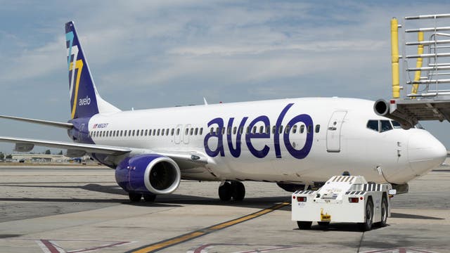 Avelo leaves Sonoma County airport to conduct ICE deportations