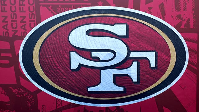 49ers choose this defensive end as their first pick in the NFL draft