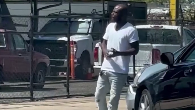 Alleged Oakland hit-and-run driver gets out to inspect own vehicle, then leaves, victim says