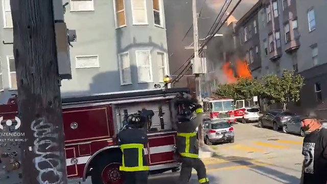 4-alarm fire burns at San Francisco apartment