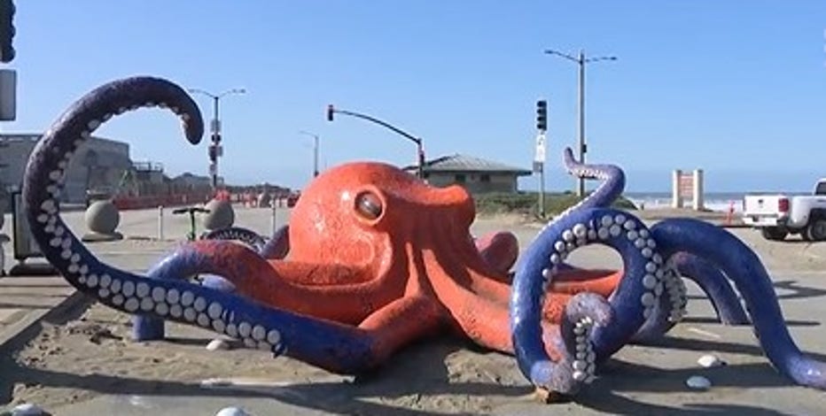 Sunset Dunes park opens near San Francisco's Ocean Beach