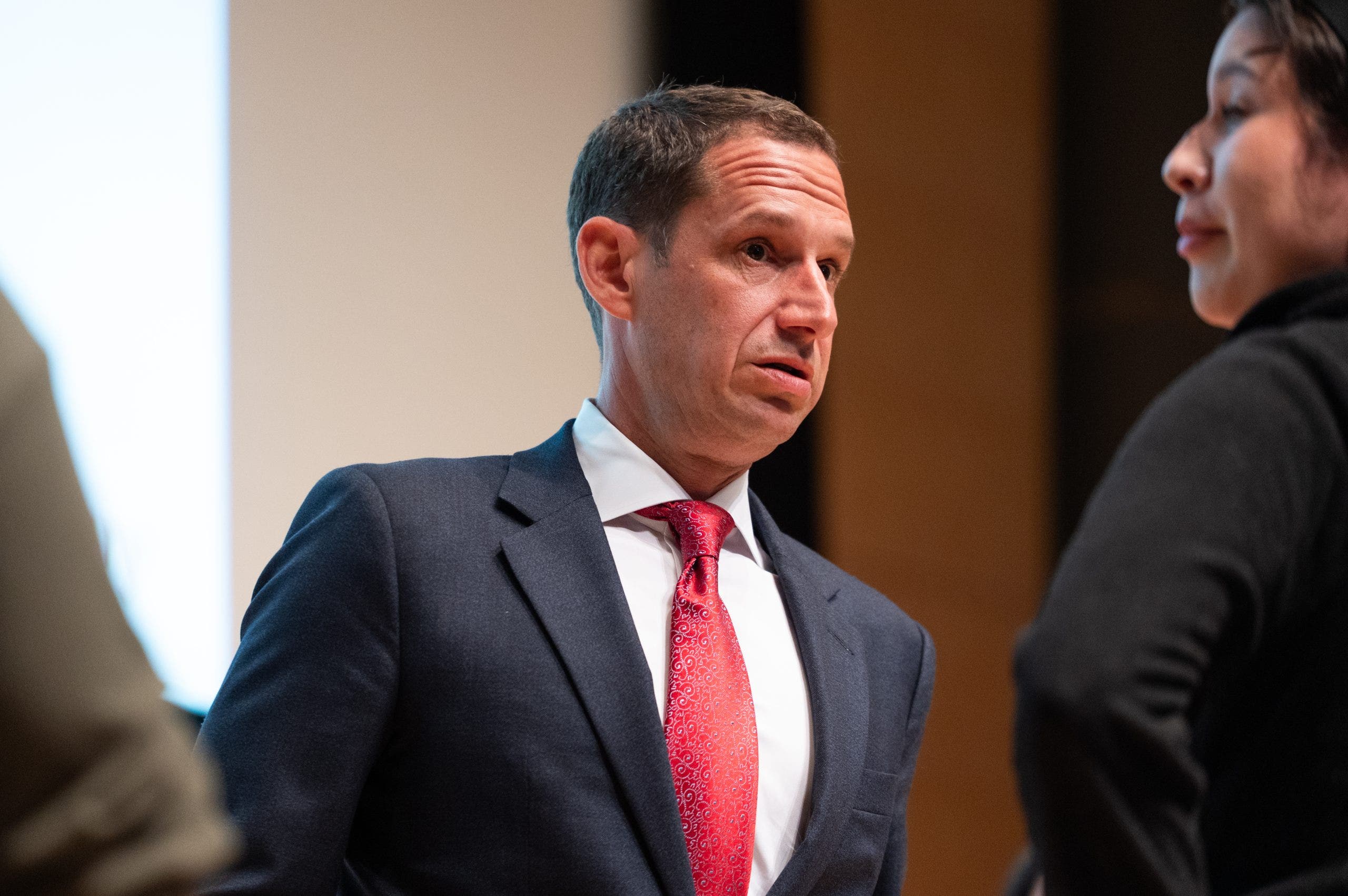 Lurie, Assemblymember Stefani push for stronger protections for domestic violence survivors