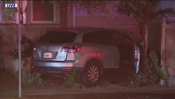 2-vehicle crash in San Jose, 1 collided into a home
