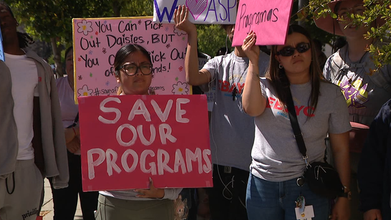 Rally against cuts to Oakland afterschool programs