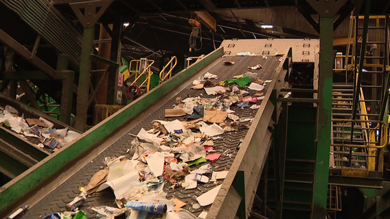 Recology worker dies at San Francisco recycling facility