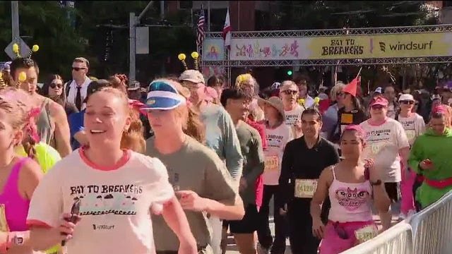 Bay to Breakers: Thousands race through SF in wild, wacky tradition