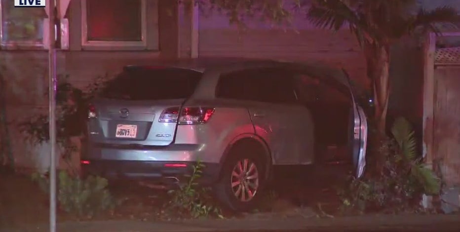 2-vehicle crash in San Jose, 1 collided into a home