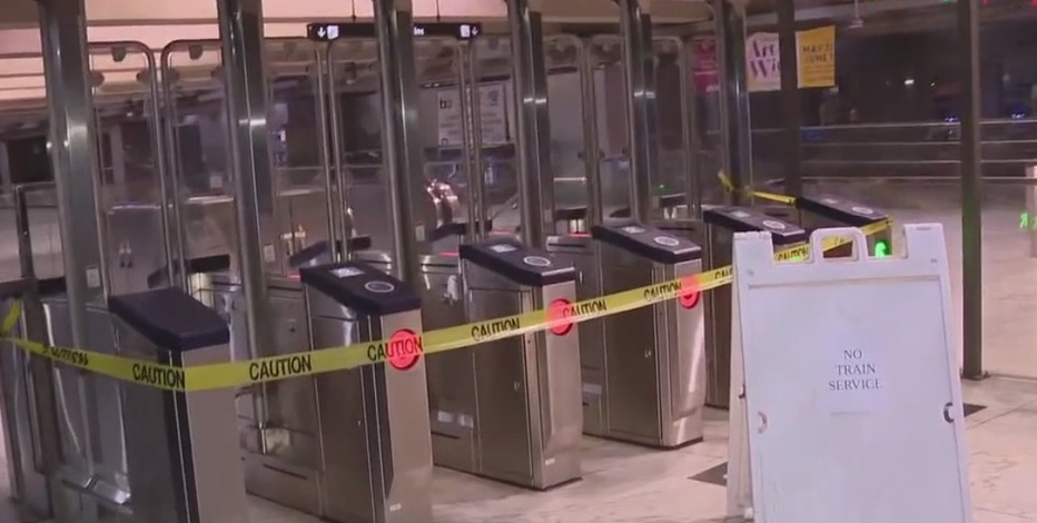 BART control center goes dark, causing hours-long train stoppage