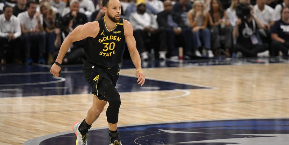 Steph Curry sidelined from NBA playoffs for at least 1 week after hamstring injury: report