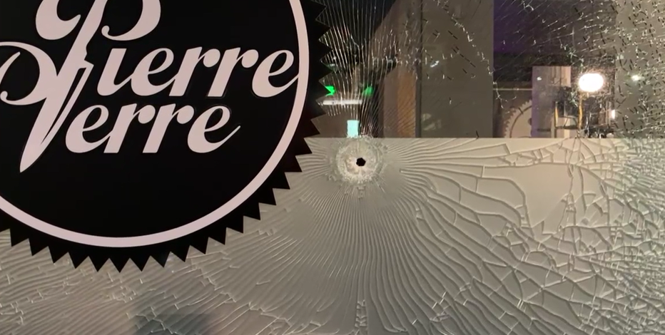 Bullets fly at upscale Oakland restaurant