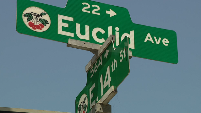 Man found fatally shot while still clinging onto dog's leash in San Leandro