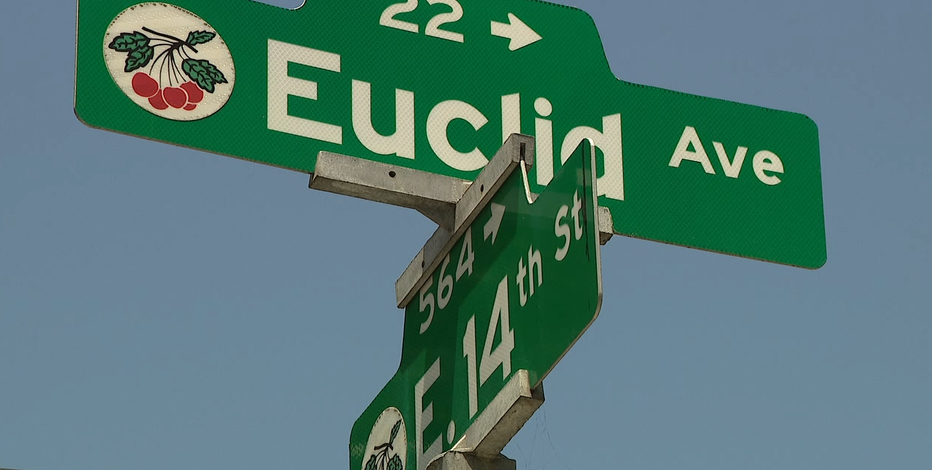 Man found fatally shot while still clinging onto dog's leash in San Leandro