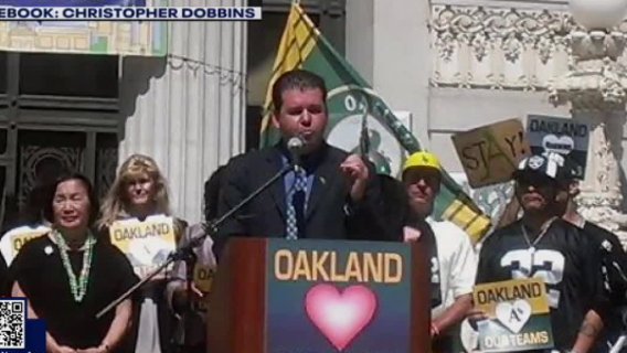 Ex-Oakland school trustee accused of trying to smuggle porn into jail