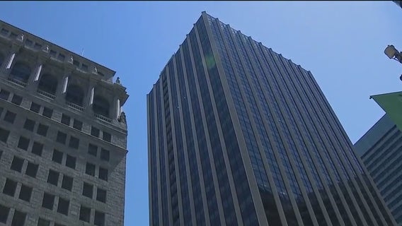 Will people flock to downtown San Francisco for a new skyscraper?