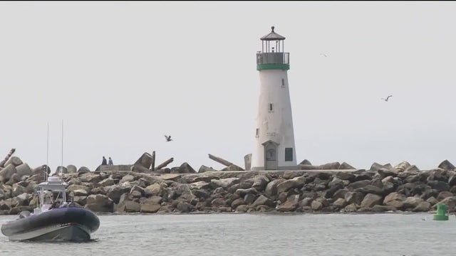 Boaters hit Santa Cruz waters as tsunami advisory lifts