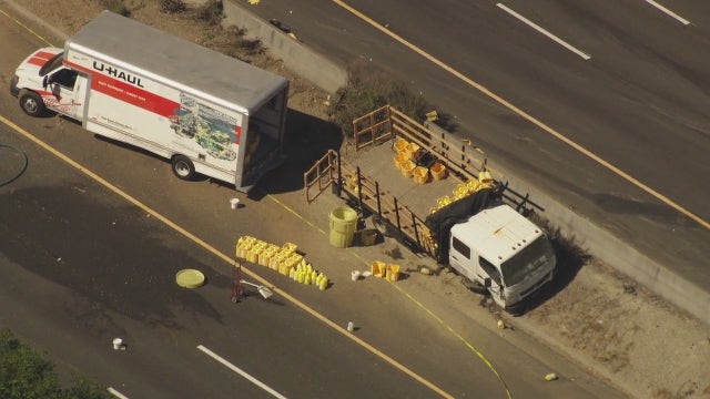 Bleach spill on I-280 closes lanes to traffic near Los Altos