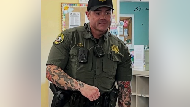 Sonoma County sheriff's deputy kills ex-girlfriend, then self