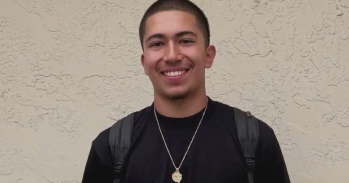 Hundreds gather to mourn Santa Clara teen killed in car crash | KTVU FOX 2