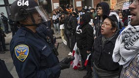 San Francisco ICE holding rooms are 'squalid,' inhumane: lawsuit