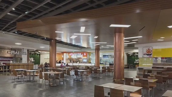 San Francisco Centre mall, 95% empty, loses more restaurants