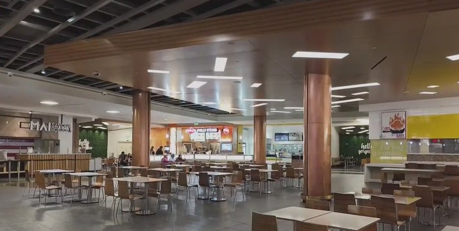 San Francisco Centre mall, 95% empty, loses more restaurants