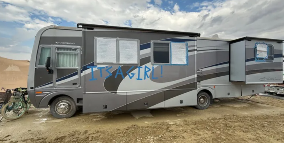 3 pound baby is born at Burning Man to woman who didn't know she was pregnant