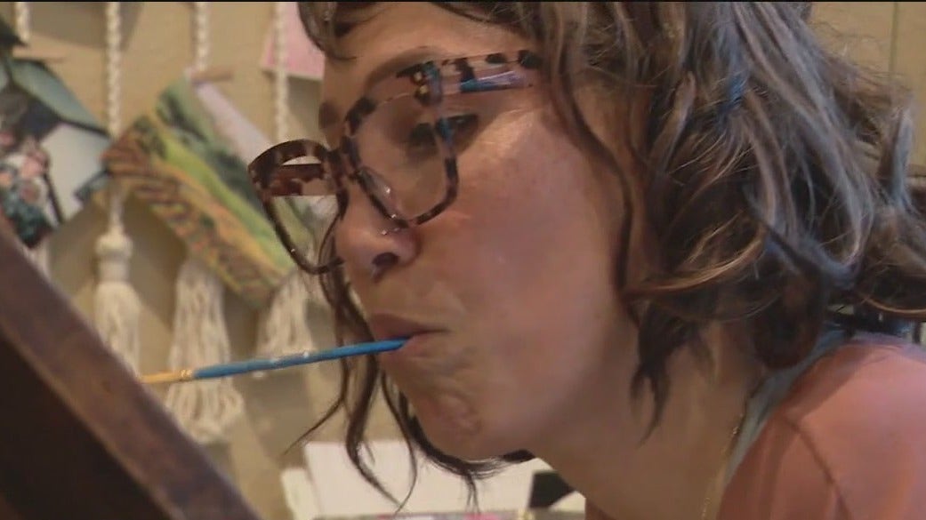 North Bay mouth and foot artist featured in national calendar