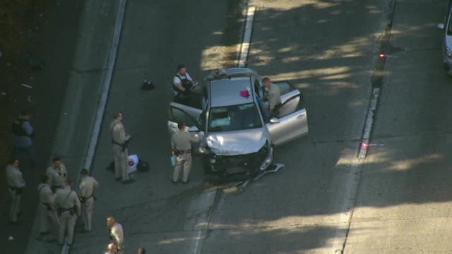 Suspects' car wrecked by spike strips in SF after stealing from Vacaville Ulta store, CHP says