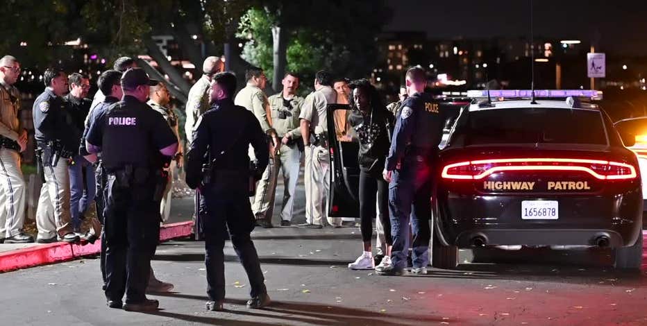 CHP pursuit in Oakland, 2 arrests