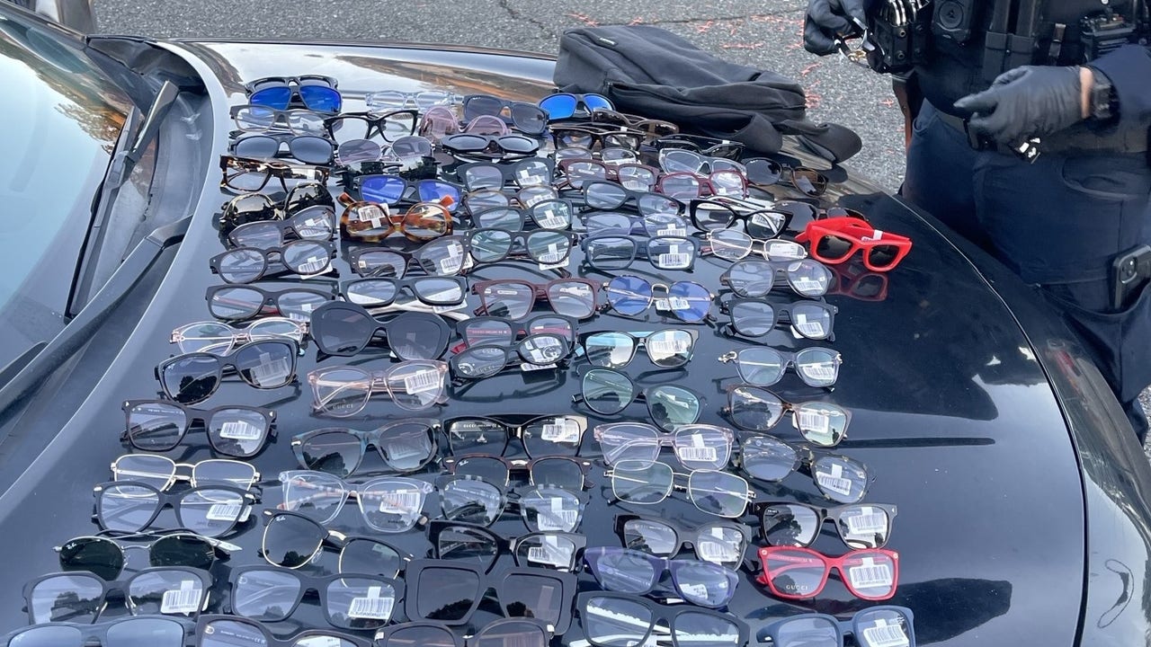 4 arrested after allegedly stealing glasses from Novato Lens Crafters