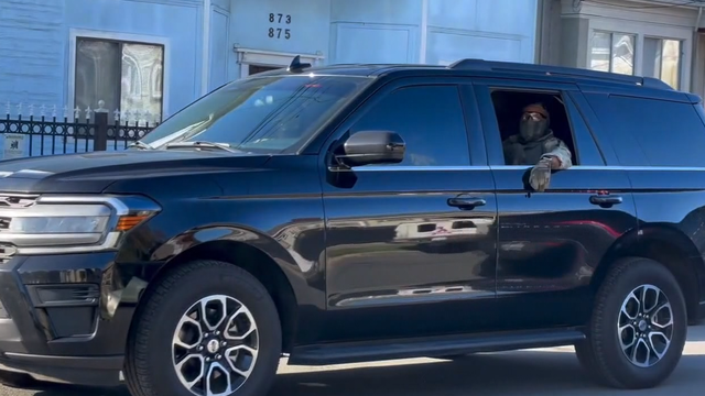 ICE agents spotted in West Oakland neighborhood near elementary school