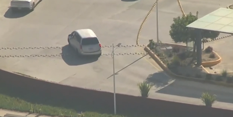 California woman who fled to Mexico during 200-mile chase turns herself in