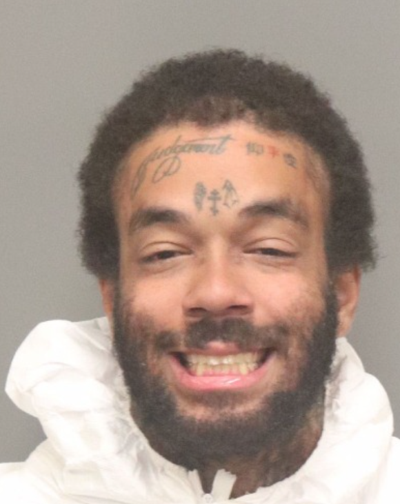 Man arrested for stabbing employee at Gilroy Safeway