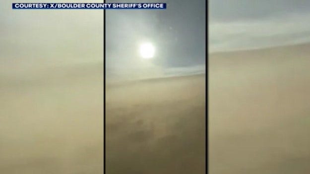 Powerful winds create extreme wildfire risk in Colorado