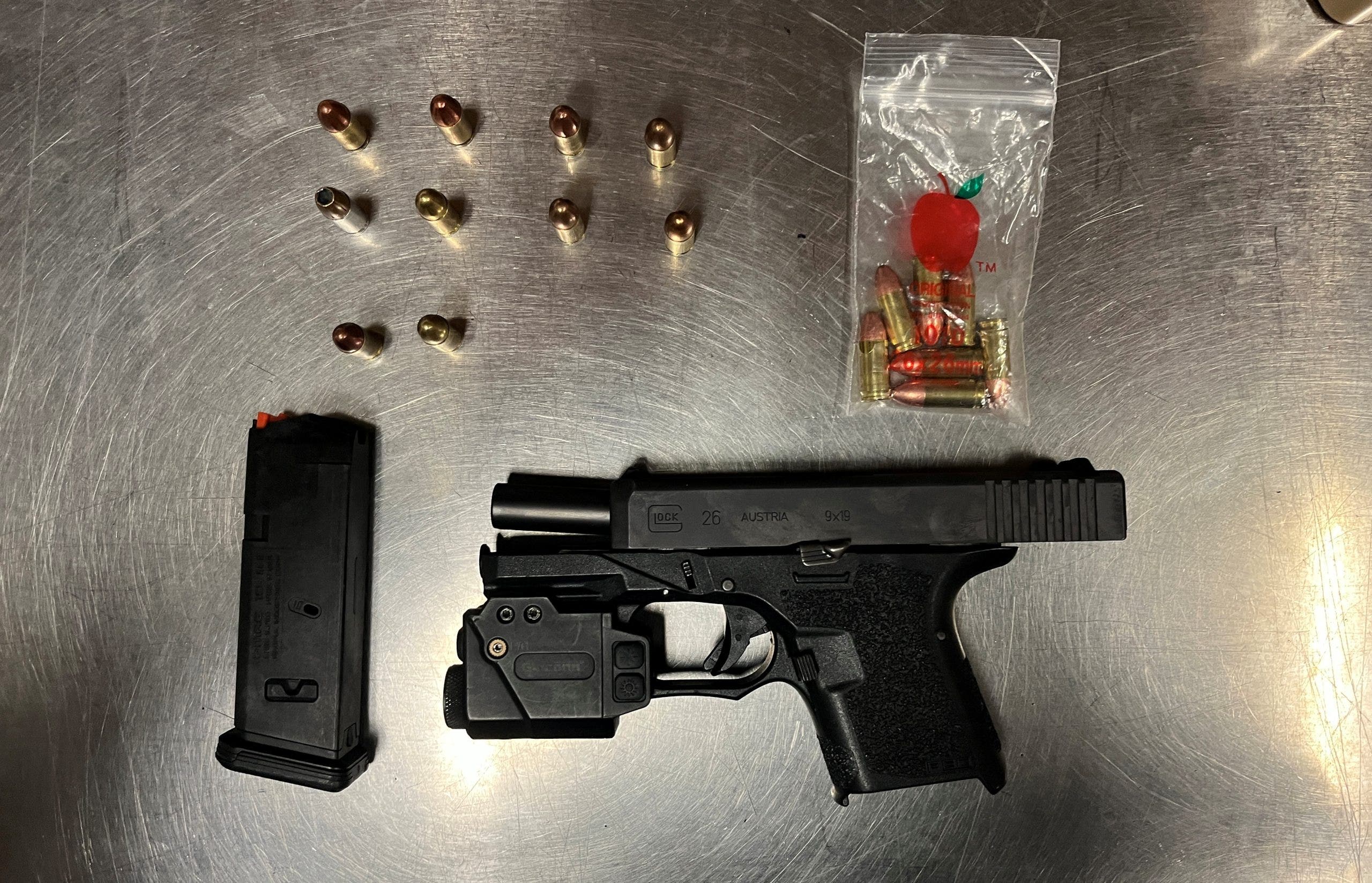 19-year-old arrested in Santa Rosa after unregistered gun found during traffic stop
